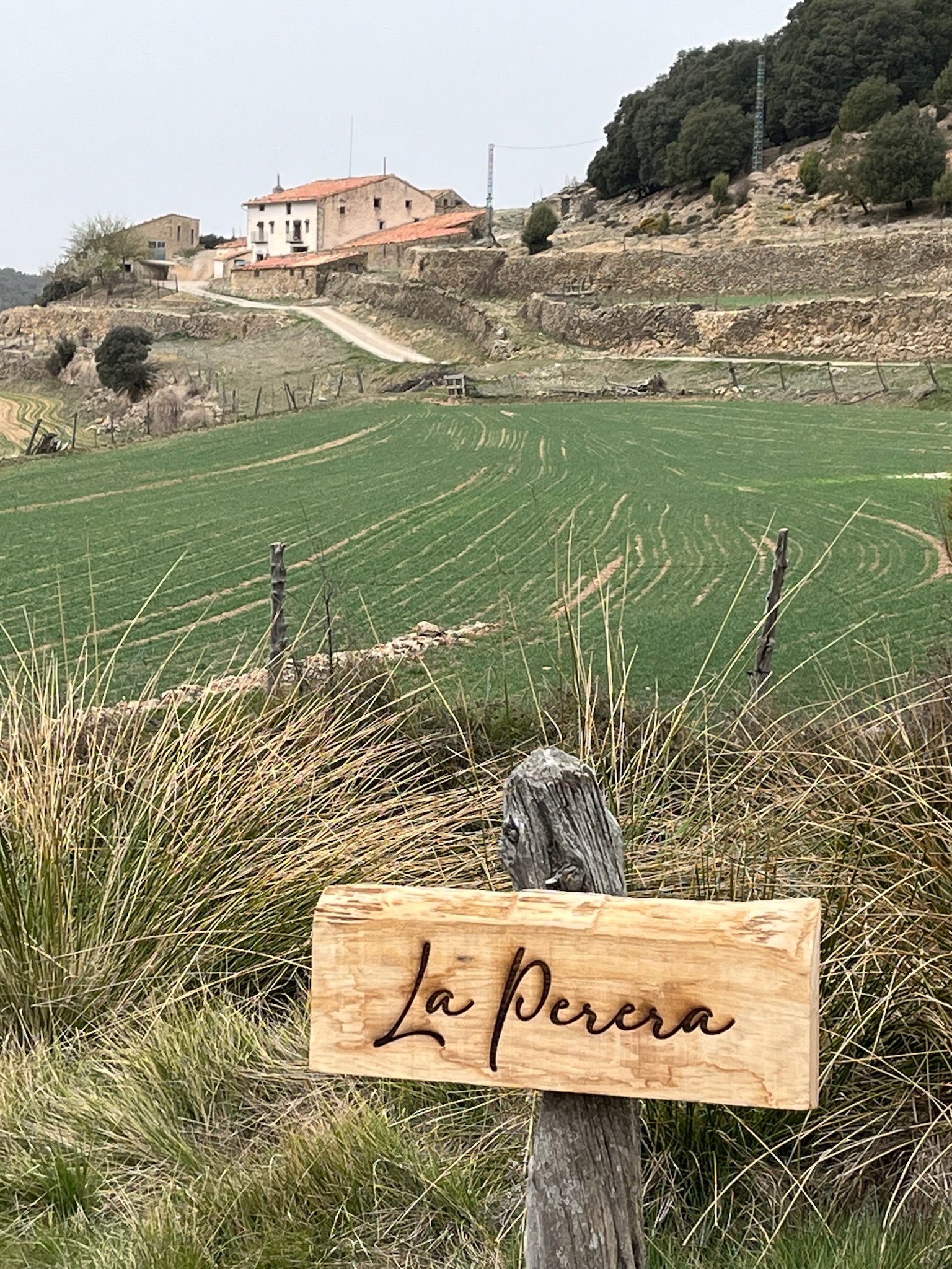 Vista exterior de la masía